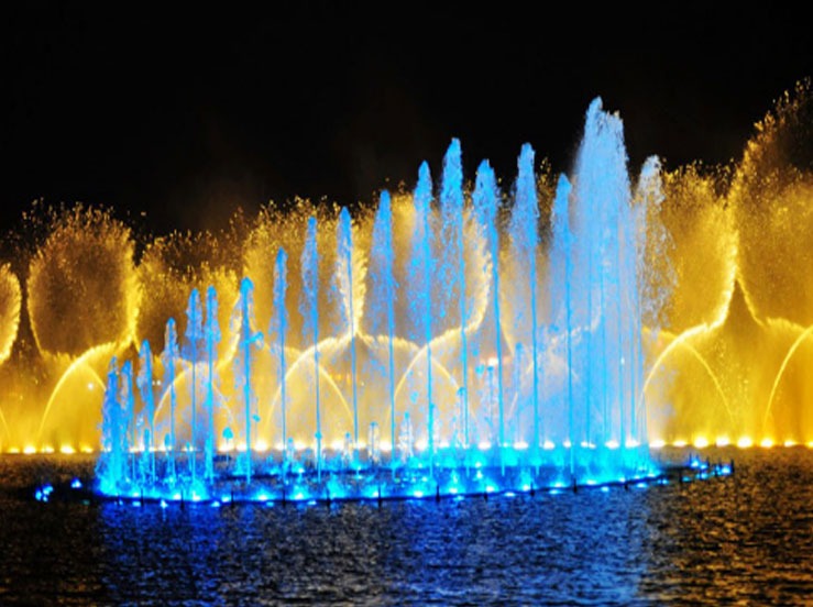 Guide Lake Music Fountain